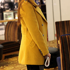 hankler采集到呢大衣   Coats