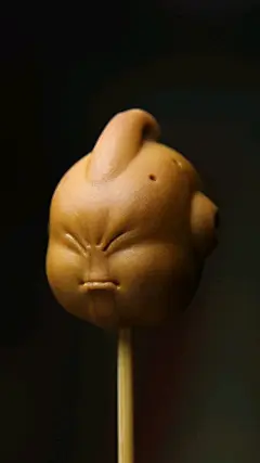 小剑核雕吧-百度贴吧--以创意的名义雕刻属于我们的新派核雕！--为新一代核雕爱好者搭建一个小圈子，不拘泥于传统一成不变的题材。动漫人物，电影题材，卡通角色，抽象图案，只要想象得到，任何富有新意的题材或许都