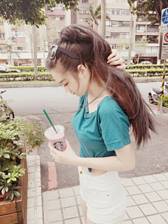 夜猫头头采集到美女