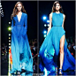 Elie Saab S/S 2015┃仙牌的成衣系列就如同仙女们的日常着装，虽不及高级定制来得璀璨奢华，但是这就是仙女们白天裤装上班体验生活，晚上裙装赴宴回归自我的真实写照......#2015春夏巴黎时装周#