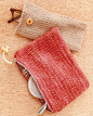 DIY: knit pouches
