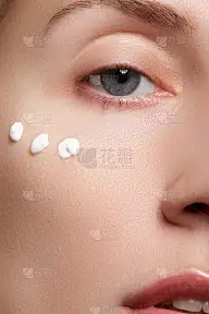 保护眼睛周围的皮肤