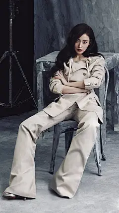 张天爱帅气写真手机壁纸