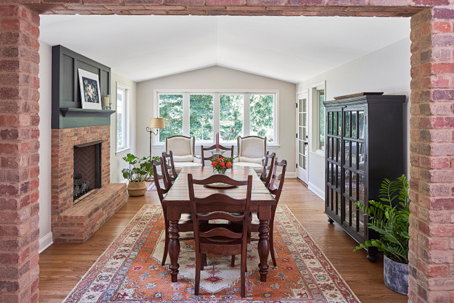 Mid-sized cottage me...
