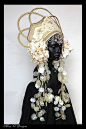 MADE TO ORDER Empress Headdress by MissGDesignsShop on Etsy:@北坤人素材