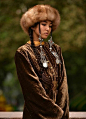 柯尔克孜族古装之美