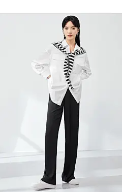 伊芙丽衬衫女2021春季新款设计感女士上衣工装风大贴袋中长款衬衣-tmall.com天猫