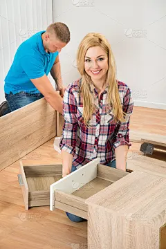 组合木质家具