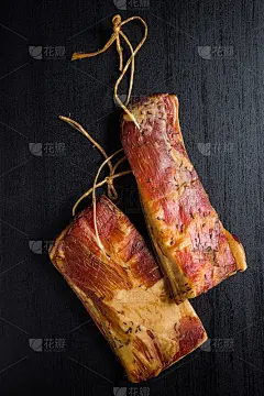 熏肉。美味的培根。