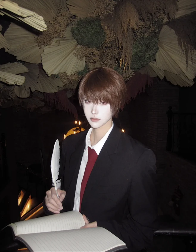 #deathnote梦男。#deathnote #夜神月 #cos #夜神月cos@小桔小野，采集@屿堍-花瓣网