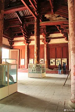 华林寺大殿杂图。